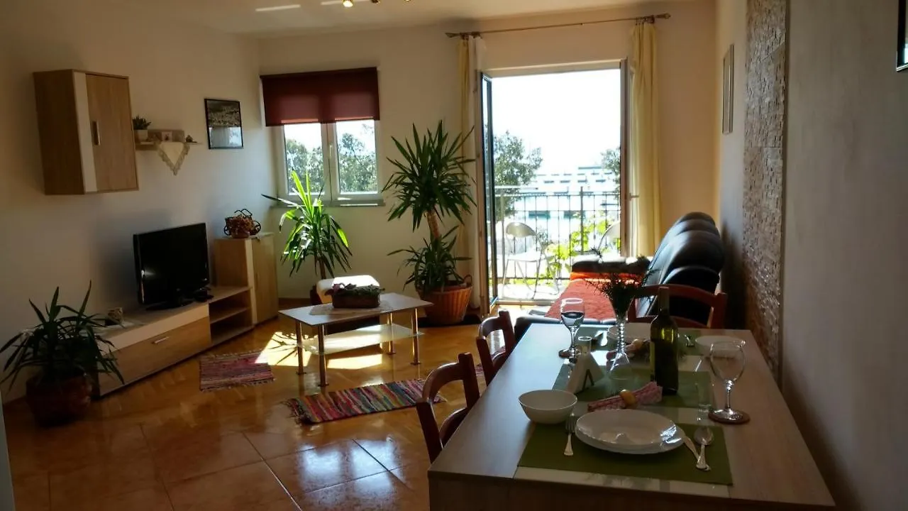 Apartments Monika Novi Vinodolski
