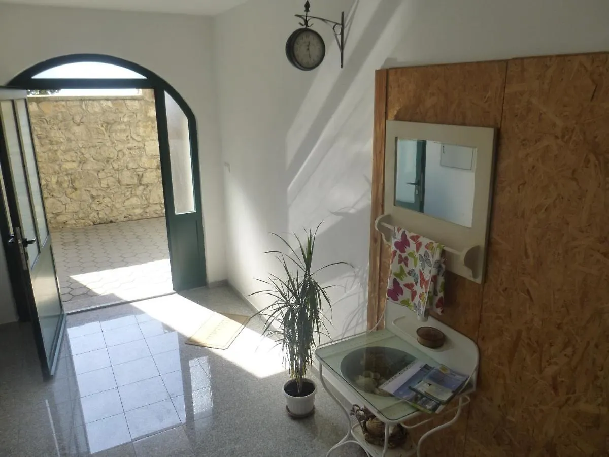 Apartments Monika نوفي فينودولسكي